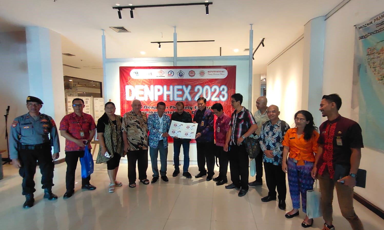 Pameran Filateli Denpasar ke-7 Digelar untuk Rayakan Hari Pos Sedunia