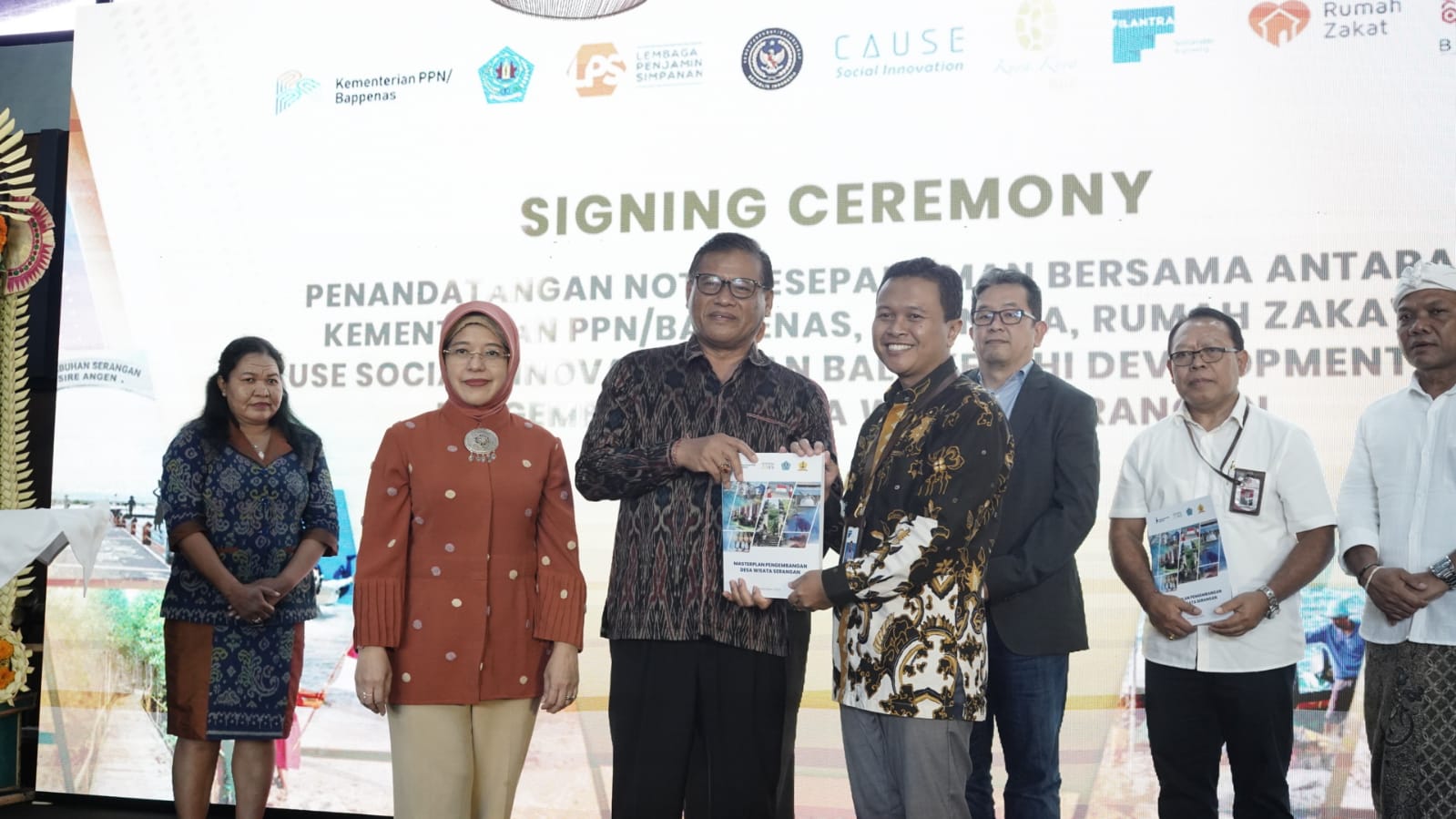 Lakukan Penandatangan MoU Dengan Bappenas, Pemkot Denpasar Fokus Pembangunan dan Pengembangan Desa Wisata Serangan